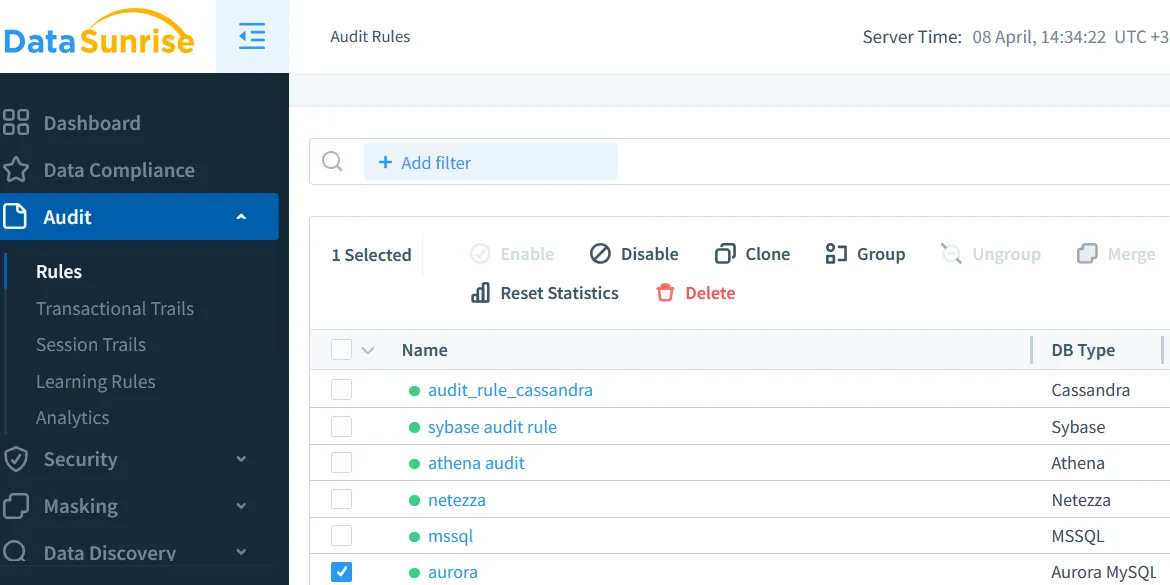 Amazon Aurora MySQL Audit Log - Selecting Aurora MySQL as the audit rule target database from the audit rule configuration interface in DataSunrise
